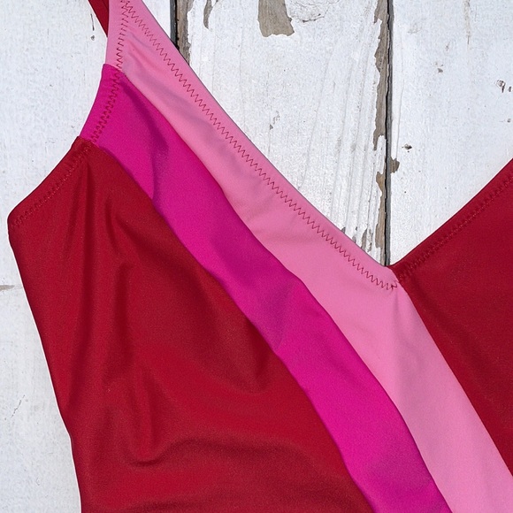Solid and Striped Colorblock One Piece Swimsuit NWT - Picture 2 of 6
